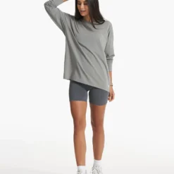 Long Sleeve Feather Tee | Stormy -Fashifyer Sales Store VW1028STY SP23 W ECOMM FULL 0613 1x1 6ef7b83f 8322 43a5 a1dc be4c71295702