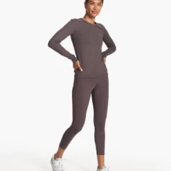 Long Sleeve Lux Crew | Plum Heather 11 Long Sleeve Lux Crew | Plum Heather -Fashifyer Sales Store VW1038HPU FA23 W ECOMM TOPS FULL ALT 6