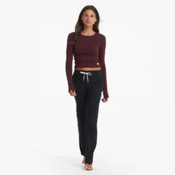 Long-Sleeve Coast Crop Crew | Ruby -Fashifyer Sales Store VW1084RUB 03798