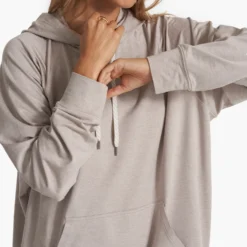 Halo Oversized Hoodie | Oyster Heather -Fashifyer Sales Store VW279HOY SP23 W ECOMM FLEECE DETAIL 1834 1x1 117ecf71 3eba 4e50 b33c 5695dbe7c6fc