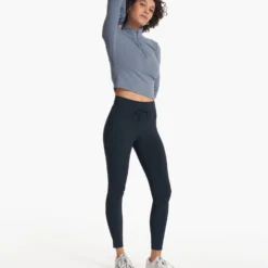 Studio Half Zip | Light Azure -Fashifyer Sales Store VW287LAZ FA23 W ECOMM fleece FULL ALT 6