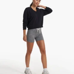 Sedona V Neck | Black -Fashifyer Sales Store VW292BLK SP23 W ECOMM FLEECE 3270 FULL 1x1 0490f58c 4480 4ad5 8efd 46e71b7f7444