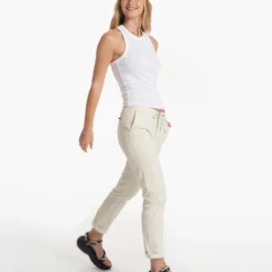 Womens Ripstop Pant | Natural -Fashifyer Sales Store VW401NAT SP23 W ECOMM PANTS 1073 DETAIL 1x1 b67569f6 fc36 486d 9db3 26f83e4c3602