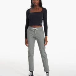 Womens Ripstop Pant | Stormy -Fashifyer Sales Store VW401STY SP23 W ECOMM PANTS 0469 DETAIL 1x1 2d4dbe3c f274 45be a245 ca822c6e76e5