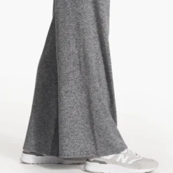 Halo Essential Wideleg | Heather Grey -Fashifyer Sales Store VW4023HTG FA23 W ECOMM PANTS DETAIL 6