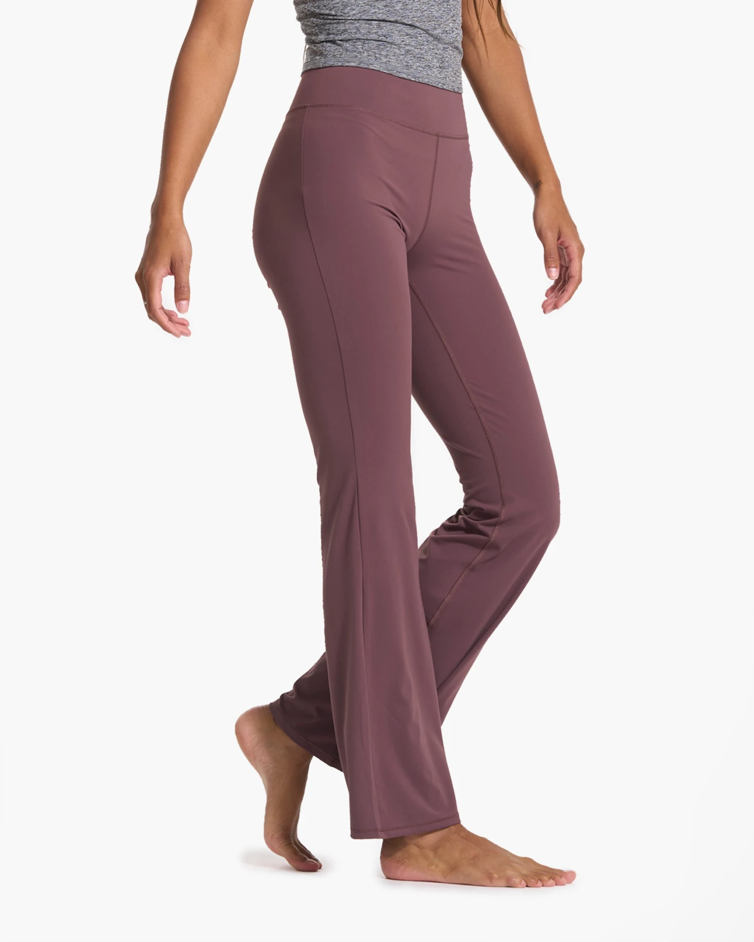 Studio Flare | Chestnut 1 Studio Flare | Chestnut