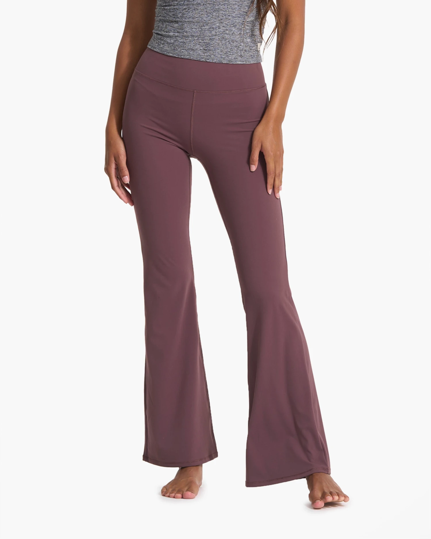 Studio Flare | Chestnut 4 Studio Flare | Chestnut - Image 4