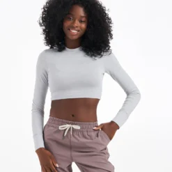 Long-Sleeve Lux Crop Tee | Platinum Heather