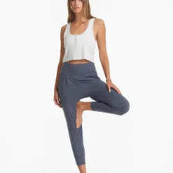 Lux At Ease Pant | Azure Heather -Fashifyer Sales Store VW427HAZ SP23 W ECOMM BOTTOM 03935