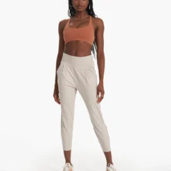 Lux At Ease Pant | Suede Heather -Fashifyer Sales Store VW427HUE SP23 W ECOMM PANTS 2440 FULL 1x1 a47e69b6 81ec 49c7 9d1a 0eff56eaa5cc