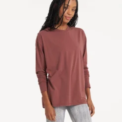 Long-Sleeve Feather Tee | Cedar