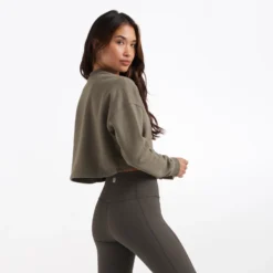 Restore Crop Crew | Light Oregano 9 Restore Crop Crew | Light Oregano -Fashifyer Sales Store VW446ORE 1518